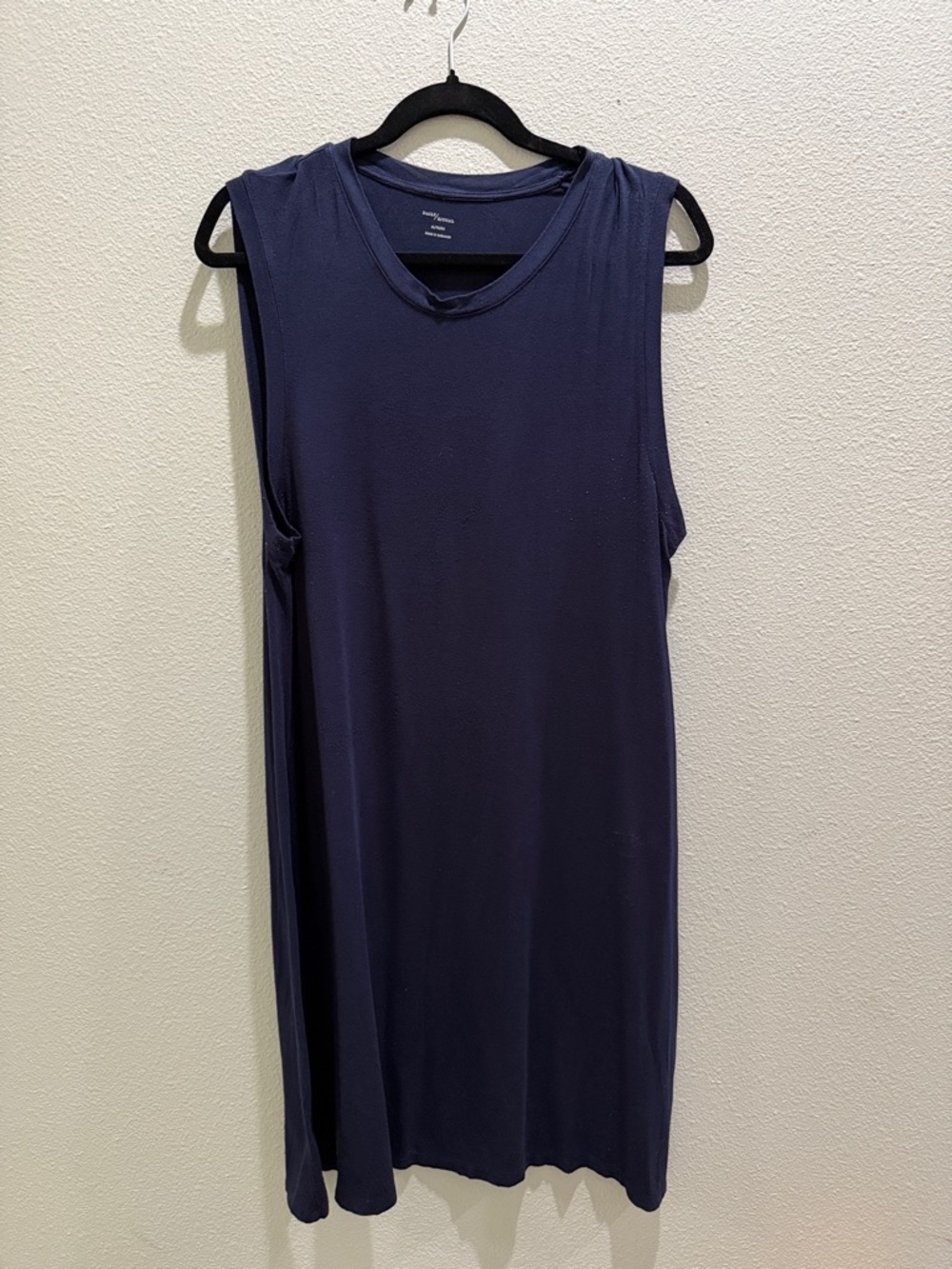 Sleeveless Navy Shift Dress